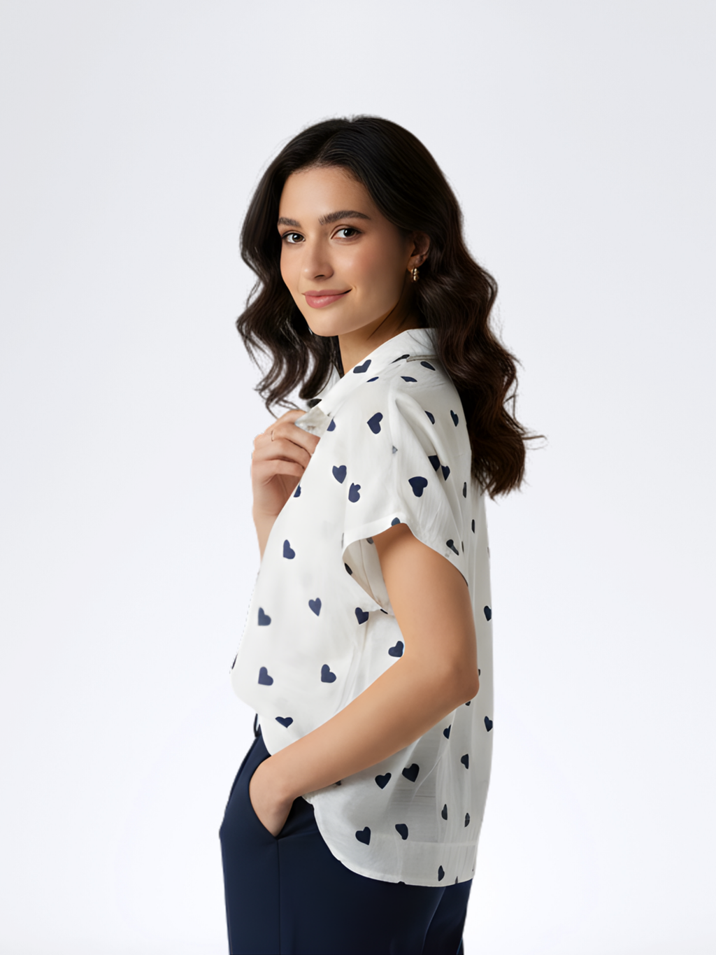 NAVY QUEEN OF HEARTS TOP