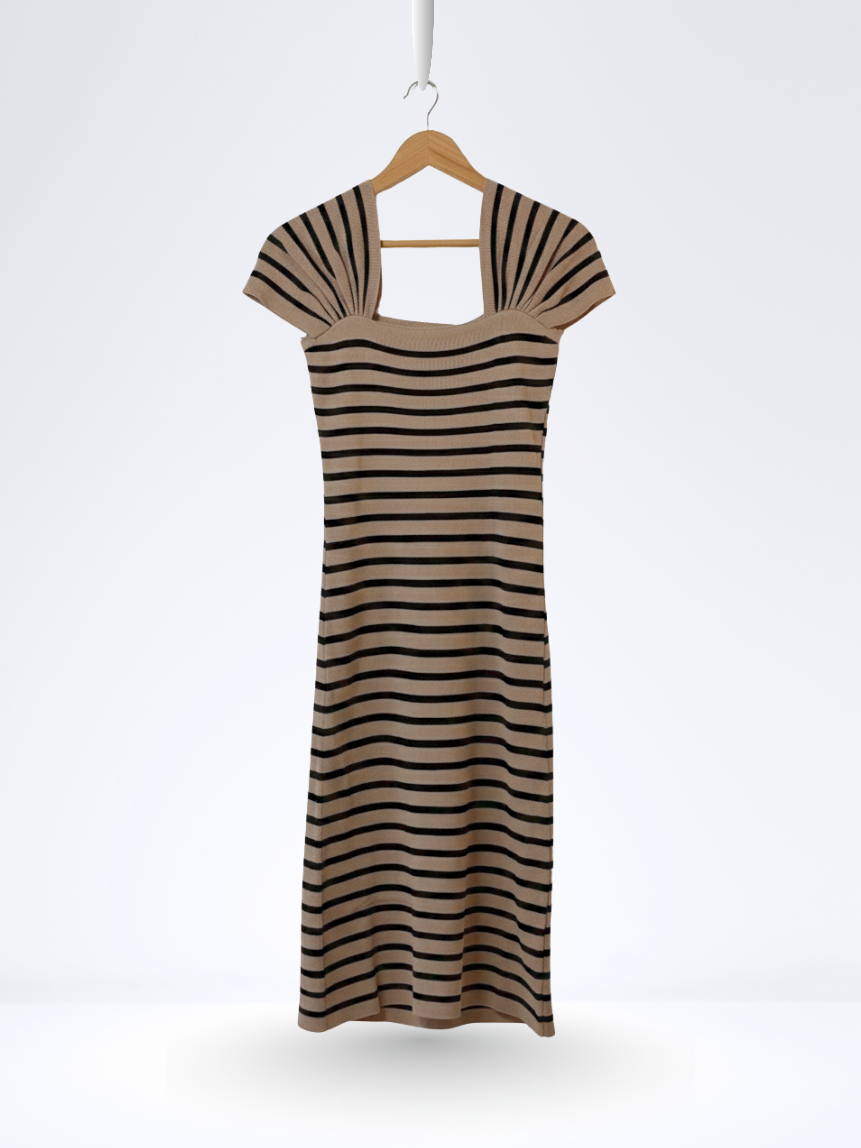 SAND SHELL SLEEVE DRESS